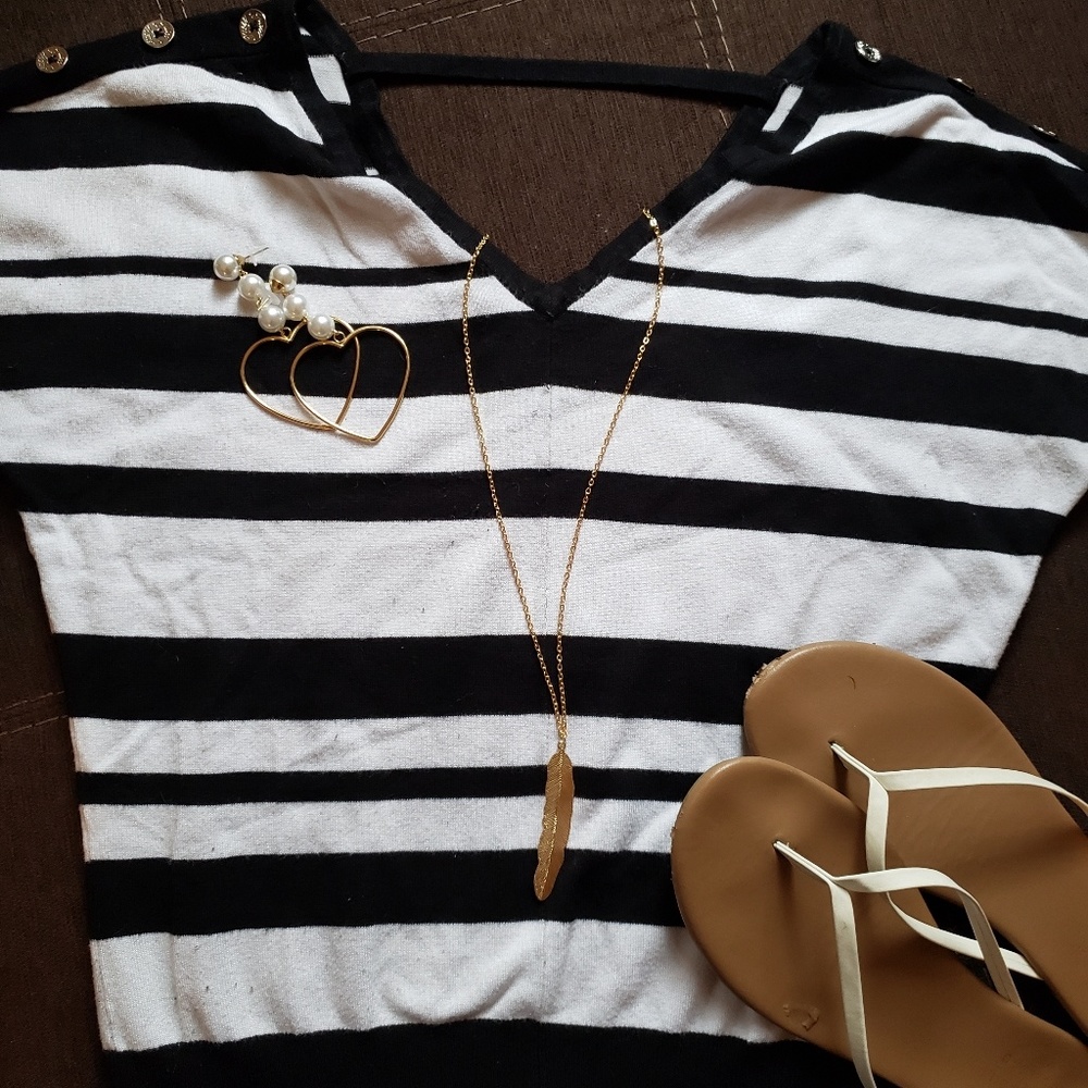 GUESS Striped Fitted Blouse